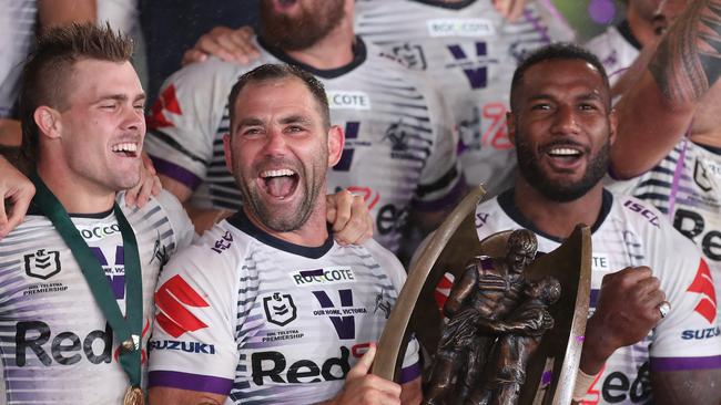 SYDNEY, AUSTRALIA - OCTOBER 25: Cameron Smith of the Storm lifts the Premiership Trophy during the 2020 NRL Grand Final match between the Penrith Panthers and the Melbourne Storm at ANZ Stadium on October 25, 2020 in Sydney, Australia. (Photo by Mark Kolbe/Getty Images)