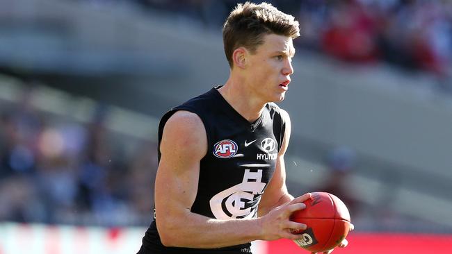 Sam Walsh wins another possession for Carlton as he closes in on the record. Picture: Michael Klein