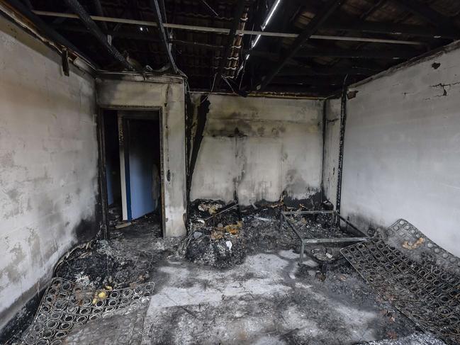 ADELAIDE, AUSTRALIA - NewsWire Photos - JUNE 13, 2024:  A unit fire at 61 Military Road Semaphore South. An elderly resident was rescued by a SAPOL officer.Picture: NewsWire / Roy VanDerVegt