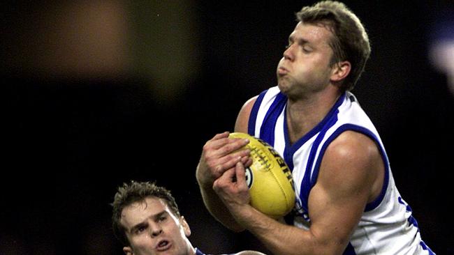 Glenn Archer has explained why he quit the North Melbourne board.