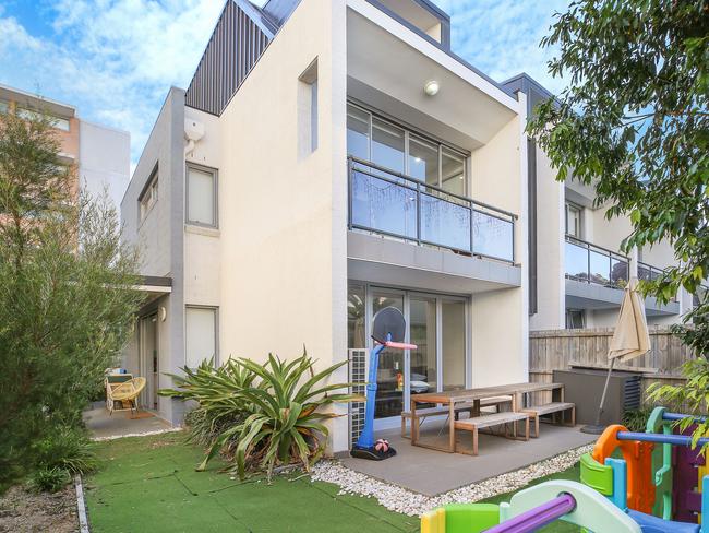 22/06/2019 - Real Estate - 8/1 Myrtle St, Botany, NSW Picture: Supplied