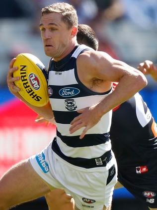 geelong selwood malthouse rival sees vulnerability fab