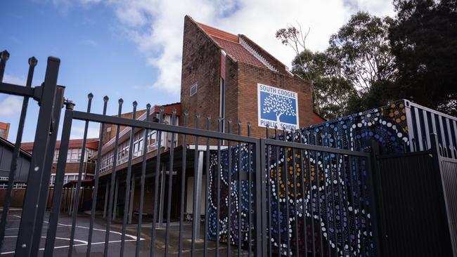 Students, parents and teachers at South Coogee Public School are being urged to get tested after two children tested positive. Picture: NCA NewsWire / James Gourley