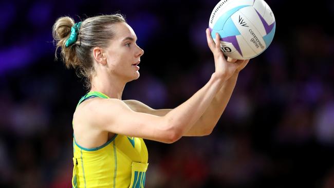 Kiera Austin in action for the Diamonds at the Birmingham Commonwealth Games. Photo: Getty Images