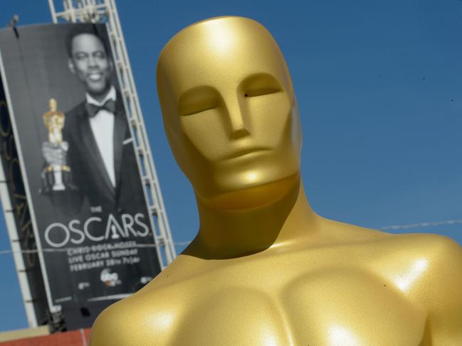 HOLLYWOOD, CA - FEBRUARY 23: An Oscar statue is seen as preparations continue for the 88th Annual Academy Awards at Hollywood & Highland Center on February 23, 2016 in Hollywood, California. Kevork Djansezian/Getty Images/AFP == FOR NEWSPAPERS, INTERNET, TELCOS & TELEVISION USE ONLY ==