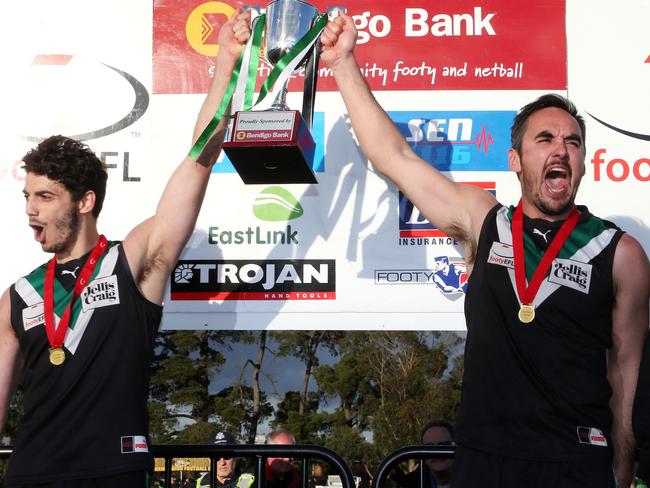 Karl Toce and Matt Fife lift the 2017 Division 4 silverware. Picture: George Salpigtidis