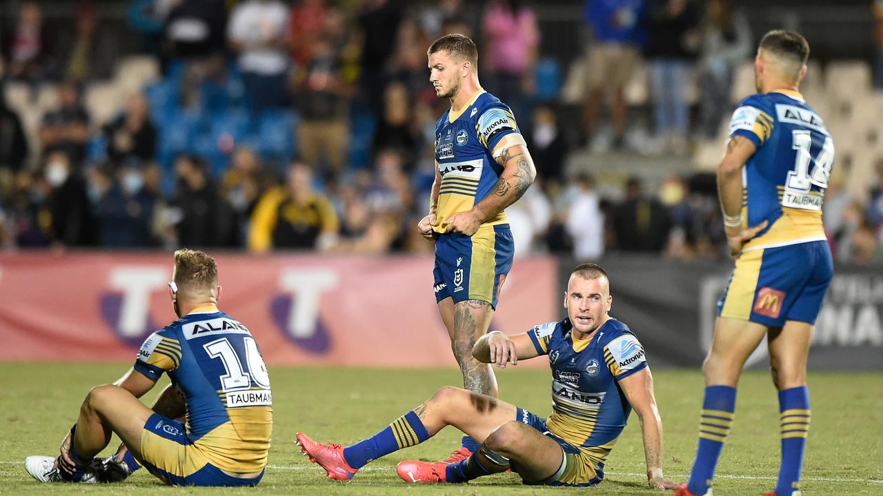 The Parramatta Eels were understandably dejected after the defeat. Photo by Matt Roberts/Getty Images