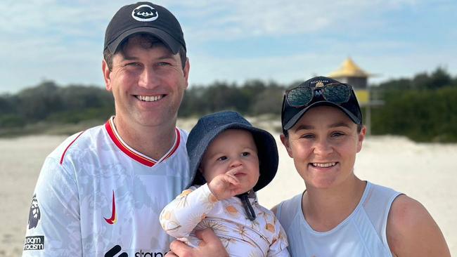 Gary Kissick and Ash Barty with son Hayden enjoying the day at Palm Beach on the Gold Coast. Picture: Instagram.