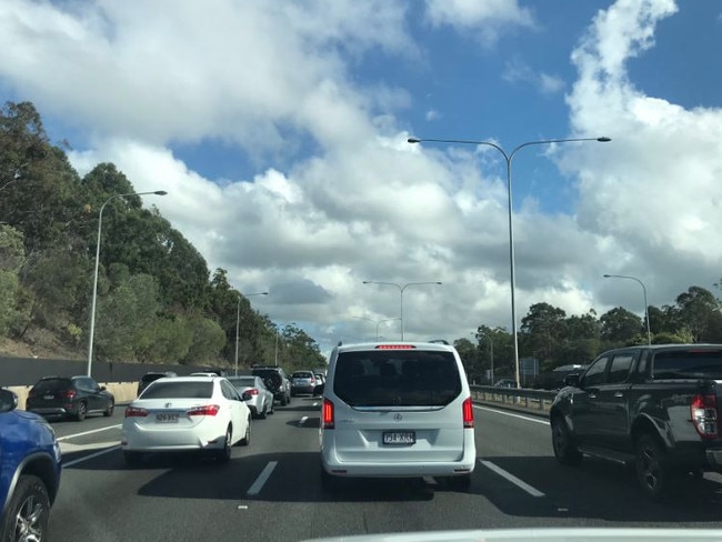 The traffic situation on the Pacific Motorway. Photo: 7News