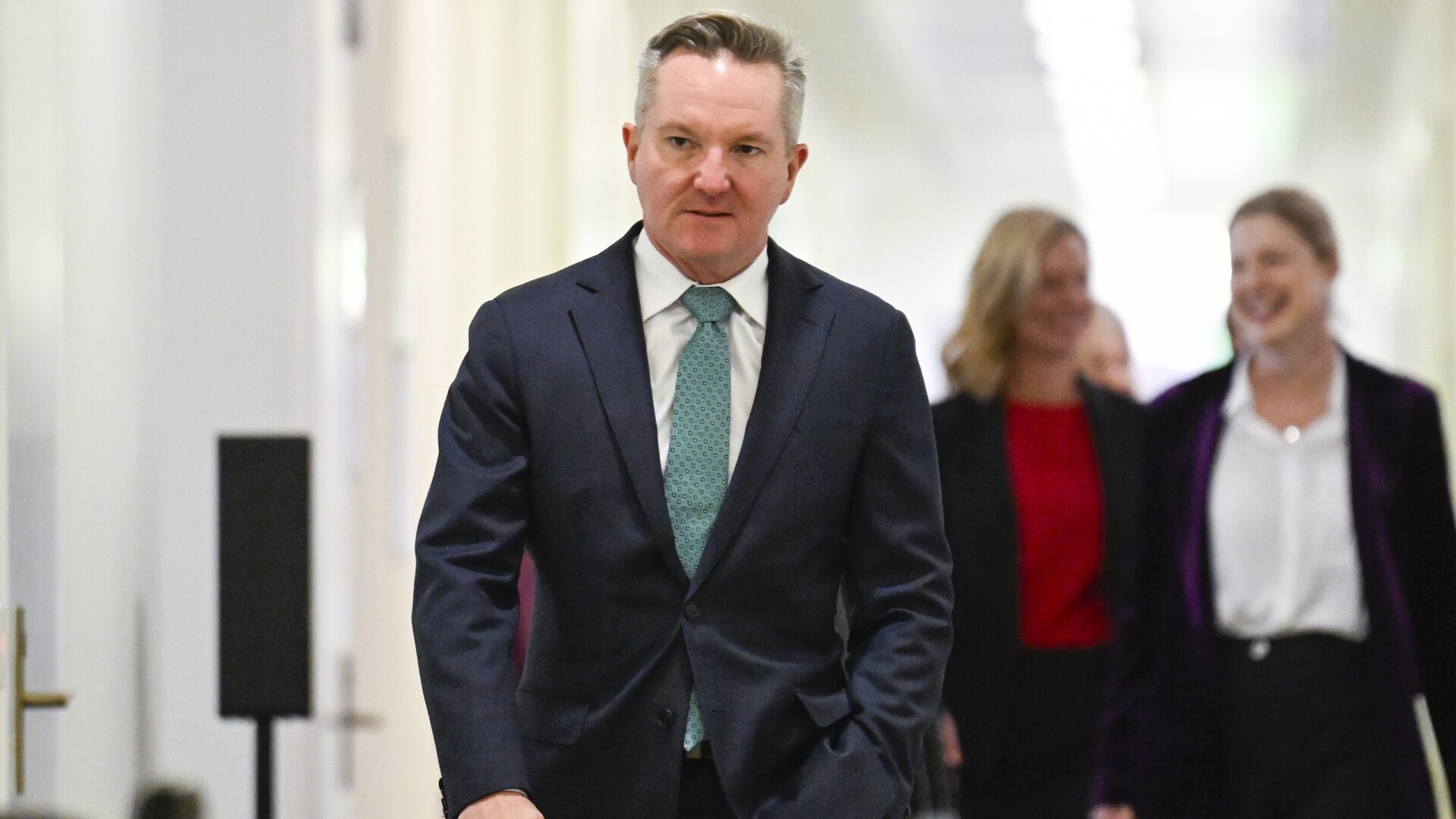 Chris Bowen continues push for six offshore wind sites