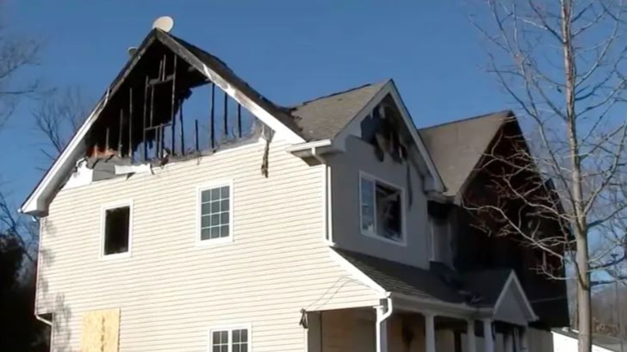 Mum Dies After Rushing Back Into Burning Home To Try To Save 6yo ...