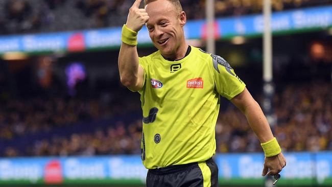 Umpire Ray Chamberlain made a big difference in his first AFLW match. Picture: AAP Image