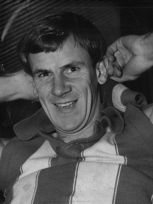 North Melbourne's Peter Steward.