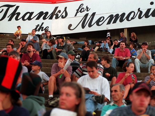 The last 1997 Sydney Royal Easter Show at Moore Park.