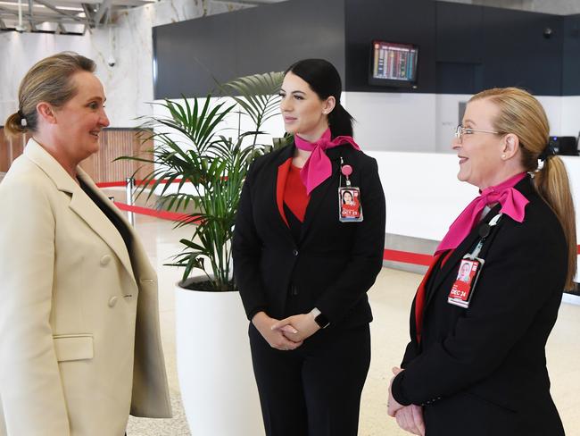 MELBOURNE, AUSTRALIA - SEPTEMBER 06: New Qantas CEO Vanessa Hudson (L) talks to airport staff during her first day on the job as the new airline boss at Tullamarine Airport on September 06, 2023 in Melbourne, Australia. Hudson stepped into the role following the sudden resignation of former Chief Executive Alan Joyce, two months ahead of his planned departure in November 2023.  (Photo by James D. Morgan/Getty Images)