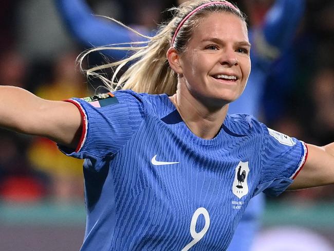 TOPSHOT - France's forward #09 Eugenie Le Sommer celebrates scoring her team's fourth goal during the Australia and New Zealand 2023 Women's World Cup round of 16 football match between France and Morocco at Hindmarsh Stadium in Adelaide on August 8, 2023. (Photo by FRANCK FIFE / AFP)