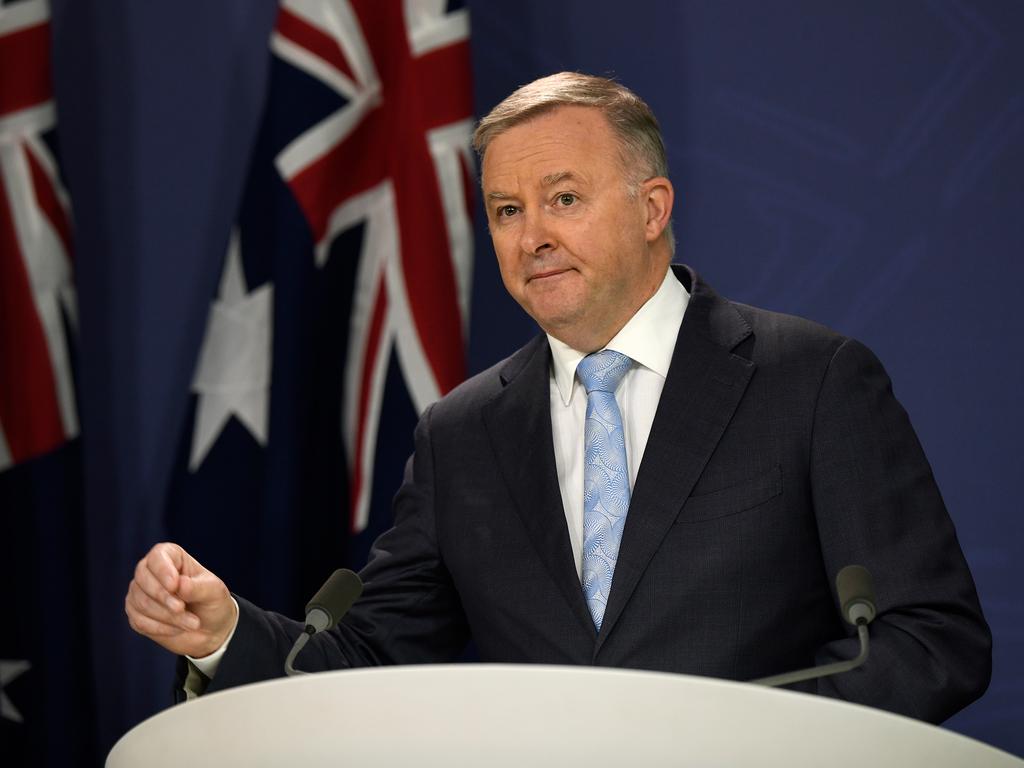 Federal Opposition Leader Anthony Albanese speaks to the media during a press conference in Sydney, Friday, April 3, 2020. (AAP Image/Bianca De Marchi) NO ARCHIVING