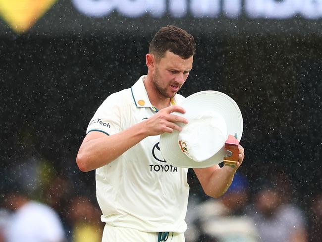 Josh Hazlewood came in under an injury cloud – and left the match with a fresh injury concern. Picture: Getty