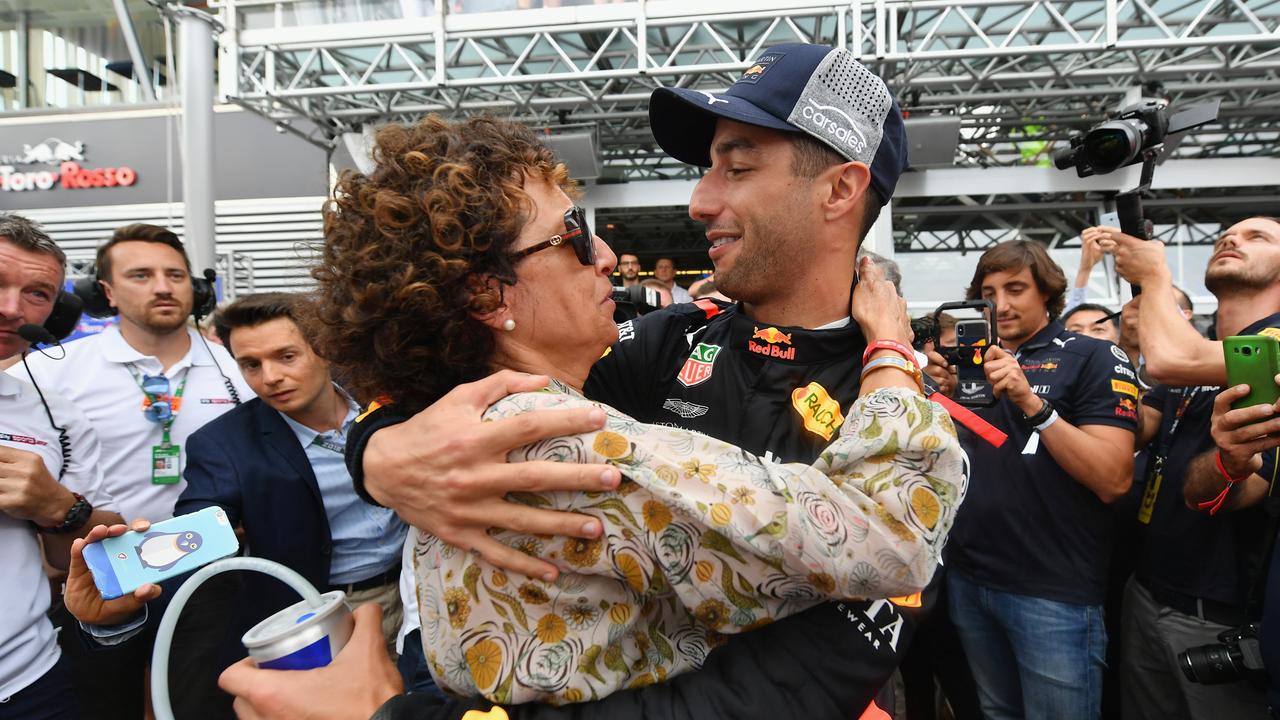 F1 star Daniel Ricciardo reveals bizarre 'Lando Norris tattoo' on