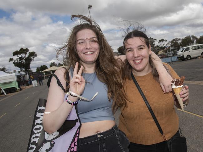 Sophie Williams, Bethany Williams Mildura Show 2024. Picture: Noel Fisher