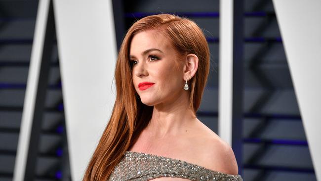 BEVERLY HILLS, CA - FEBRUARY 24:  Isla Fisher attends the 2019 Vanity Fair Oscar Party hosted by Radhika Jones at Wallis Annenberg Center for the Performing Arts on February 24, 2019 in Beverly Hills, California.  (Photo by Dia Dipasupil/Getty Images)
