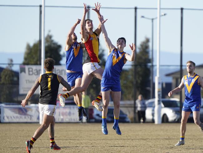 Cheltenham’s Finn Ryan in full flight against Cranbourne on Saturday. Picture: Valeriu Campan