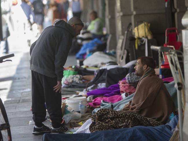 Flinders St Station homeless camp: Victorian government to spend $10 ...