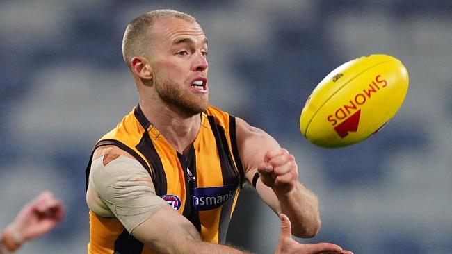 Hawthorn’s midfield, led by Tom Mitchell, was badly beaten by Geelong.