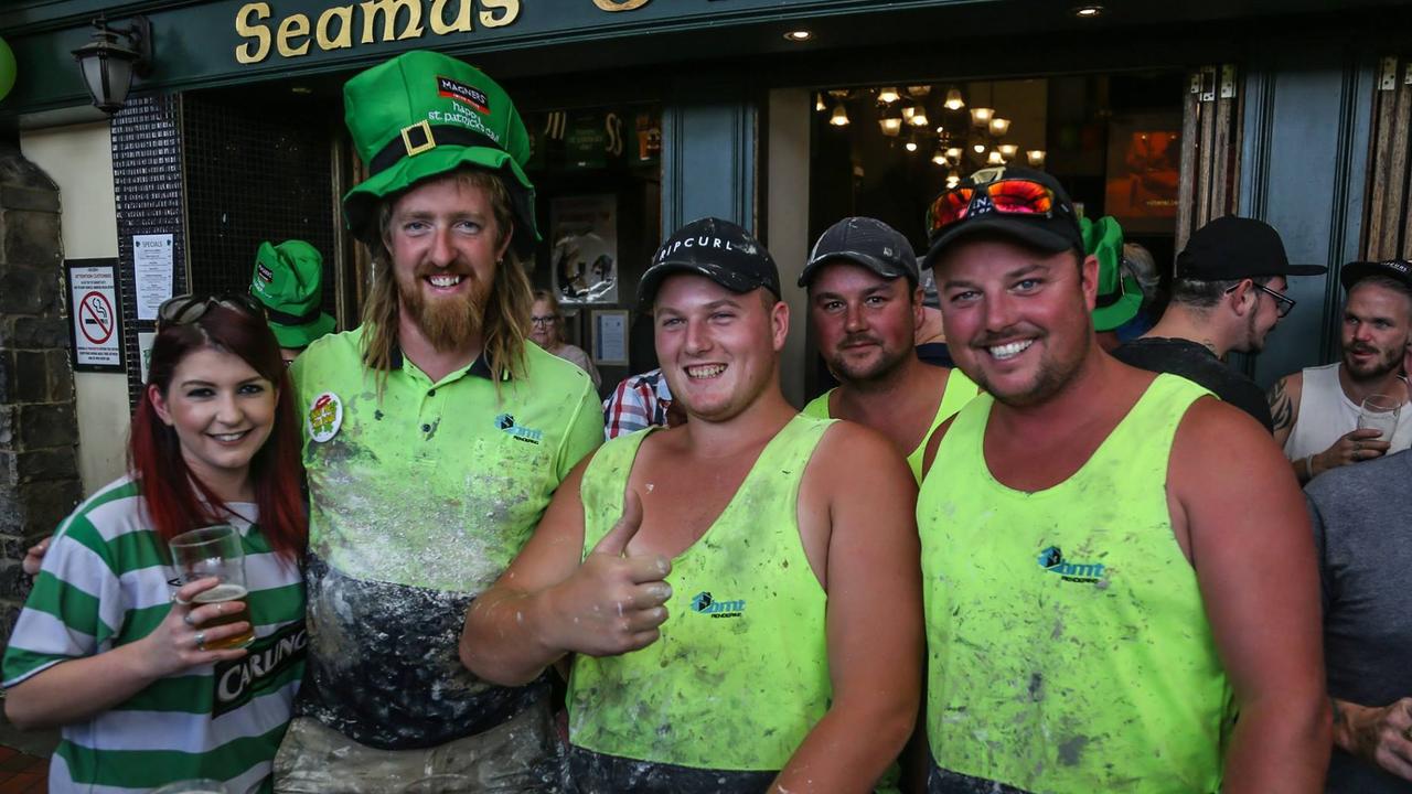 Knox Irish Bar: Pics from the glory days at Knox Ozone | Herald Sun