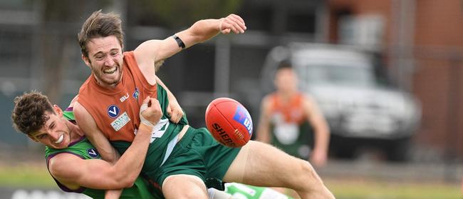 Old Paradians and UHS-VU do battle in the VAFA Division 2 grand final.