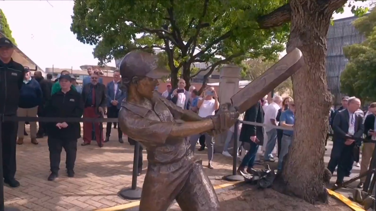 Australian women’s cricket captain immortalised along walk of fame