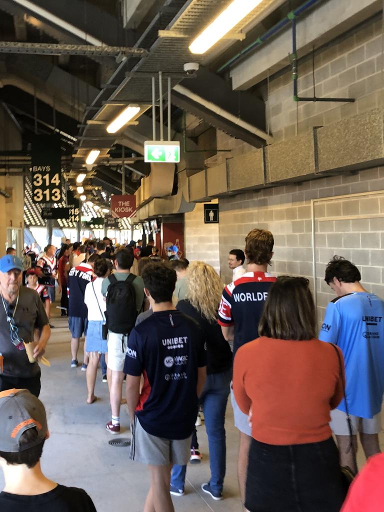 Long line up in The Trumper Stand for hot food at the SCG.