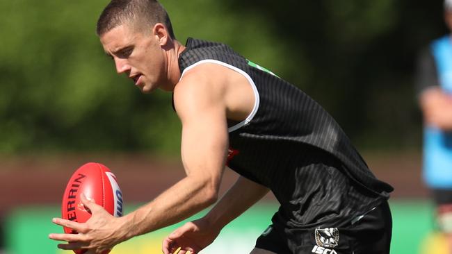 Darcy Cameron could be a smart selection as your third ruckman, even if he doesn’t get a game.