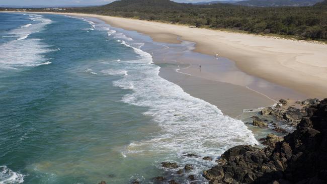 A search for a female swimmer reportedly missing off Pottsville Beach in northern NSW has been suspended. (File picture: iStock)