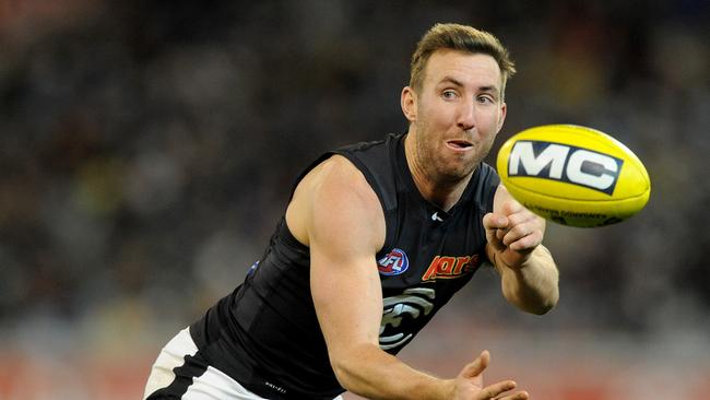 Brock McLean during his playing days with the Blues. (AAP Image/Joe Castro)