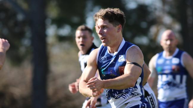 Ex-Port Magpies captain Steven Summerton playing for Angaston last year.