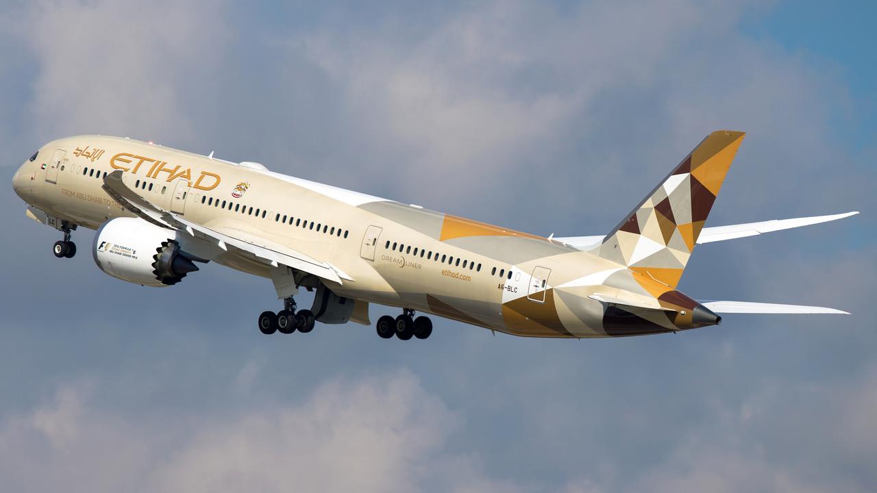 Etihad Airways has dropped its first sale of the year.