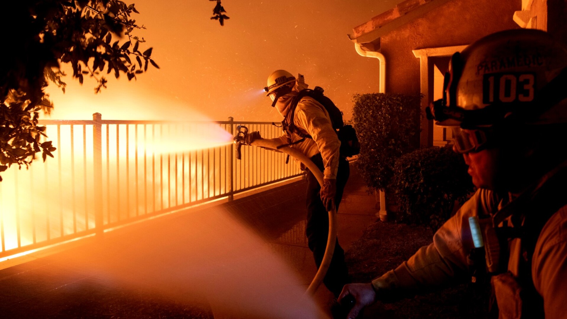 ‘Devastating’: LA wildfires experiencing ‘extremely unpredictable’ wind speeds