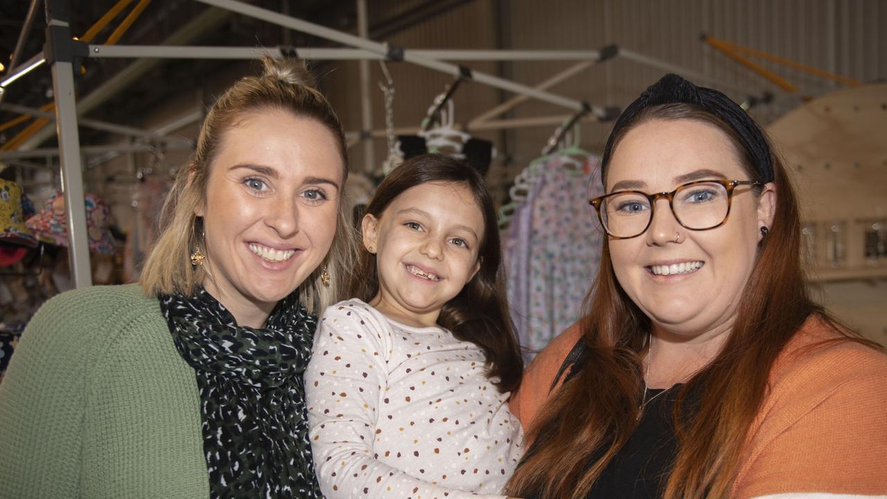 Jess Lord, Brooklyn Jannusch and Reanne Carter. Mums &amp; Bubs Expo at the Makers Market Toowoomba. Sunday, May 15, 2022. Picture: Nev Madsen.