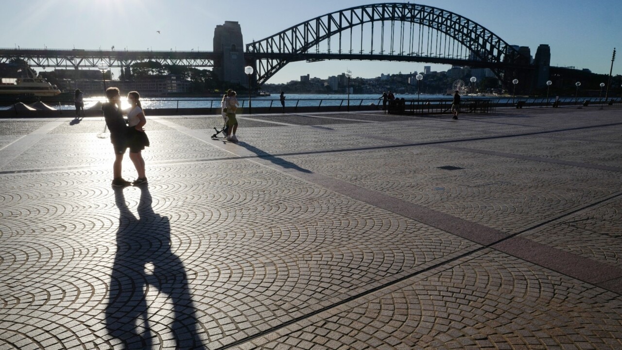 PM pressuring NSW Premier Gladys Berejiklian to impose stricter lockdown: Clennell