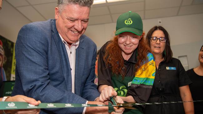 Education Minister Mark Monaghan and Henbury School student Hannah Ziersch at the opening of the Henbury School Mini Woolies, the first of its kind in the NT.