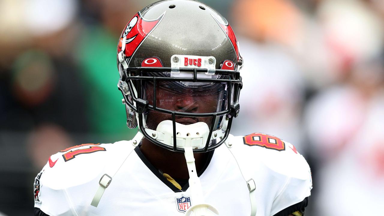 Antonio Brown Accuses Tampa Bay Buccaneers of Injury 'Cover-Up'