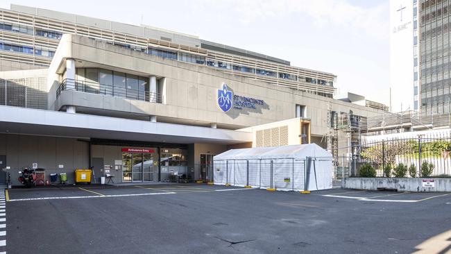 No patients connected to St Vincent's Health seem to have been impacted by the data breach. Picture: NCA NewsWire / Monique Harmer