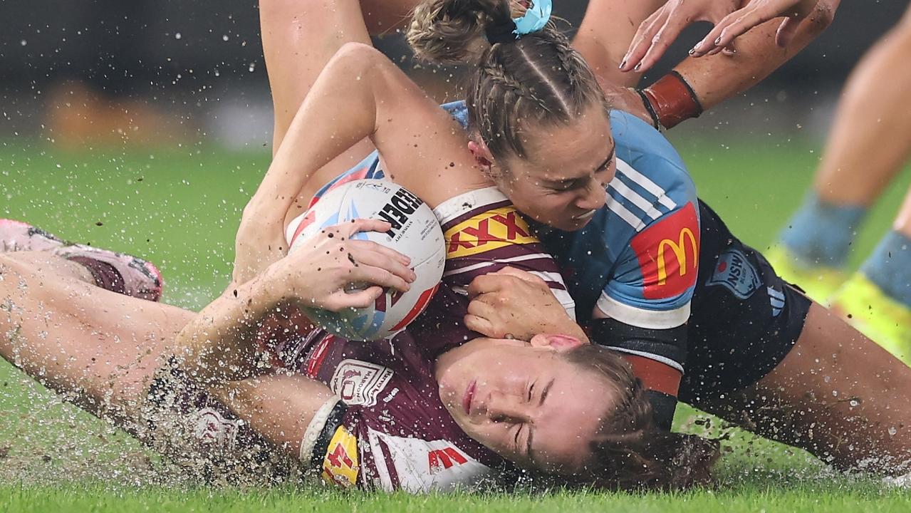 Debutant on standby as Maroons star races clock for Origin