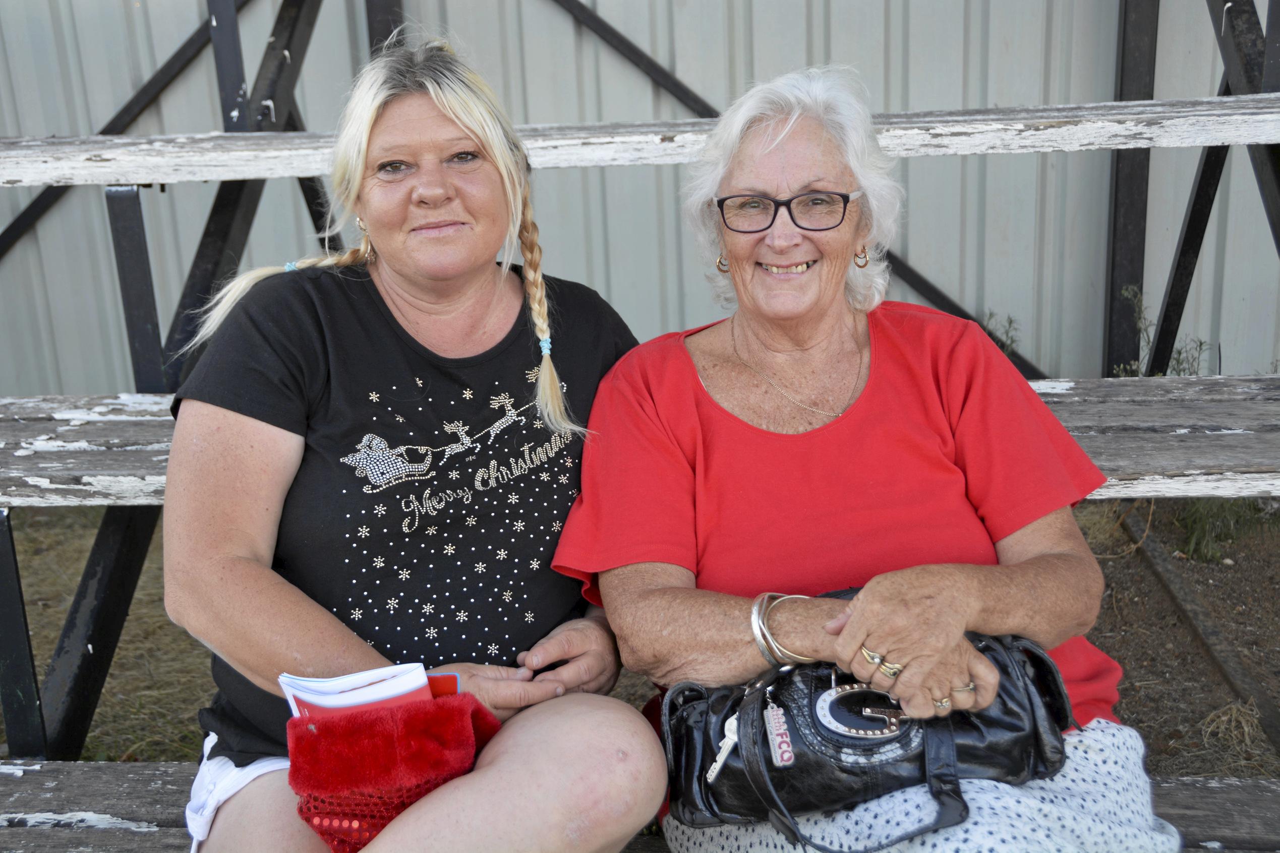 Tracey Merrick and Carol Hanslow catch up at the Tara Christmas Carnival 081218. Picture: Eloise Quinlivan