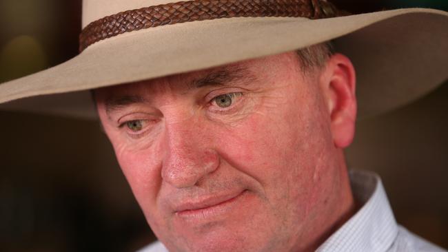 Former Deputy PM Barnaby Joyce begins his re-election campaign talking locals at a pub in Tamworth. Picture: Lyndon Mechielsen/The Australian