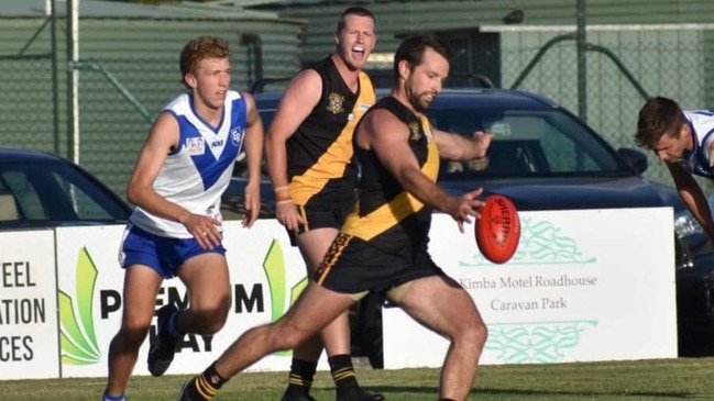 Kimba's Dion Woolford provides excellent distribution for his side. Picture: Kimba Football Club