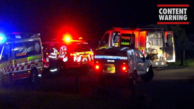 Three people die after being swept of the rocks at Port Kembla