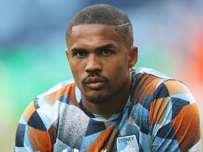 SYDNEY, AUSTRALIA - NOVEMBER 10: Douglas Costa de Souza of Sydney FC warms up during the round four A-League Men match between Sydney FC and Macarthur FC at Allianz Stadium, on November 10, 2024, in Sydney, Australia. (Photo by Mark Metcalfe/Getty Images)