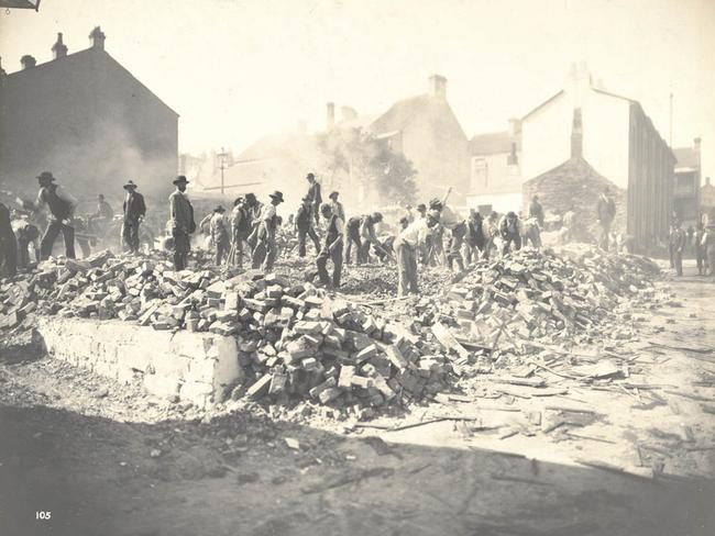 Exeter Place being demolished in 1900 during the plague outbreak. Picture: State Library of NSW